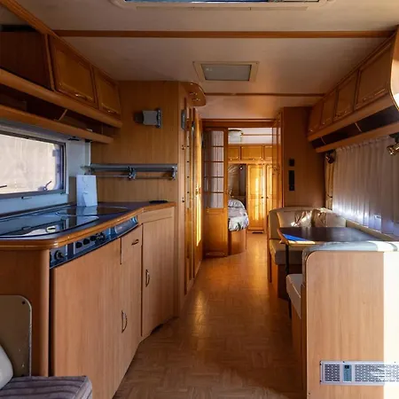Rv Lake -belis Camper Belis